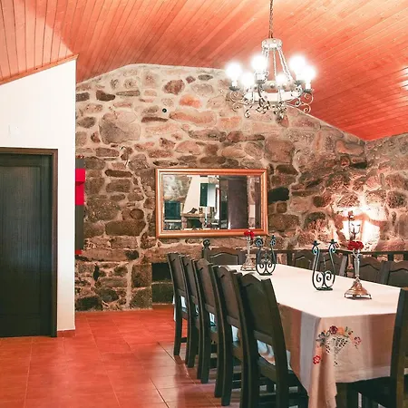Country house Aldeia Do Codecal *